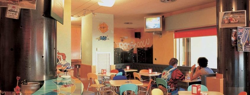 Bar