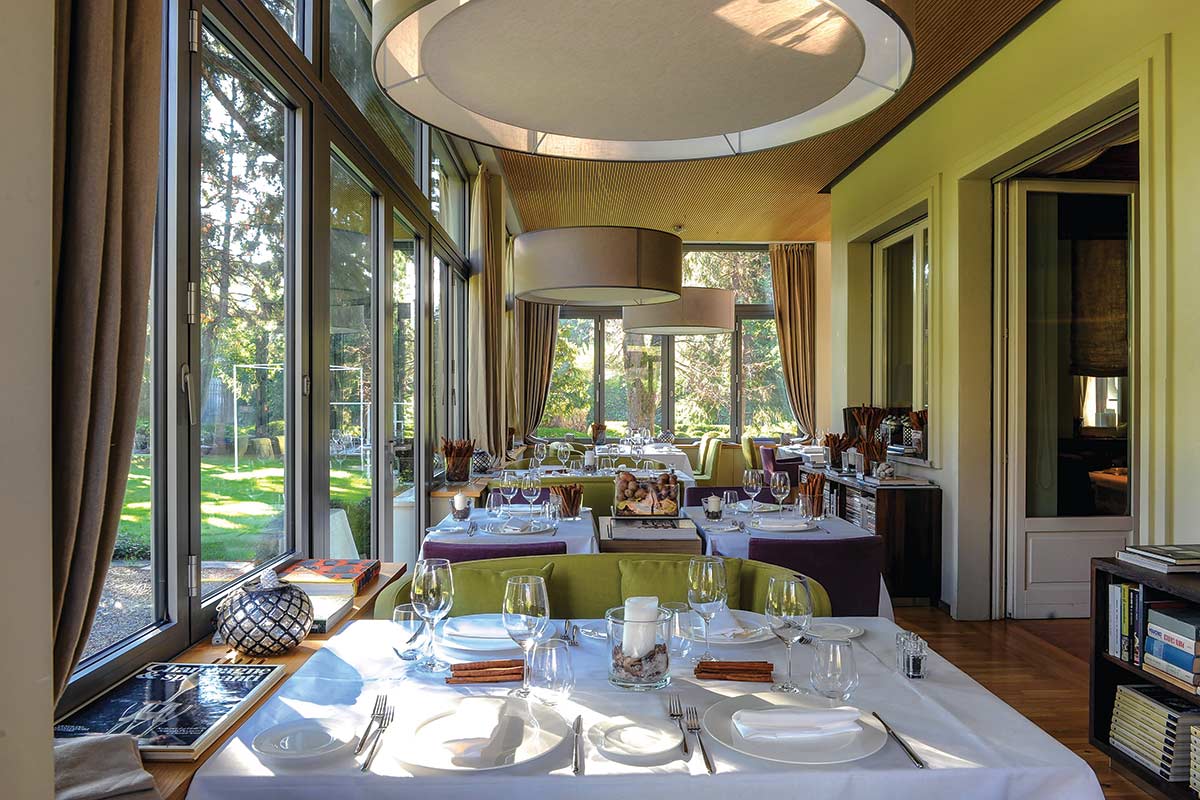 Restaurant Kitchen Lago di Como