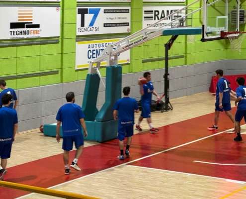 Palazzetto dello sport intercomunale La Valletta Brianza - Efficientamento energetico (LC) Palazzetto dello sport intercomunale La Valletta Brianza - Efficientamento energetico (LC) Coverd - BioEdilizia - Isolare secondo natura Palestre - Centri sportivi