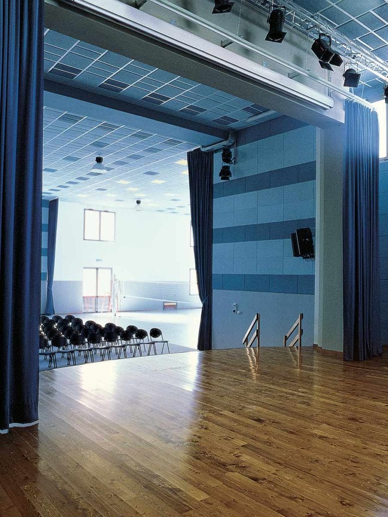 Palestra-Teatro_Monsignor_Alfonso_Panzeri_Santa_Maria_Hoe_06