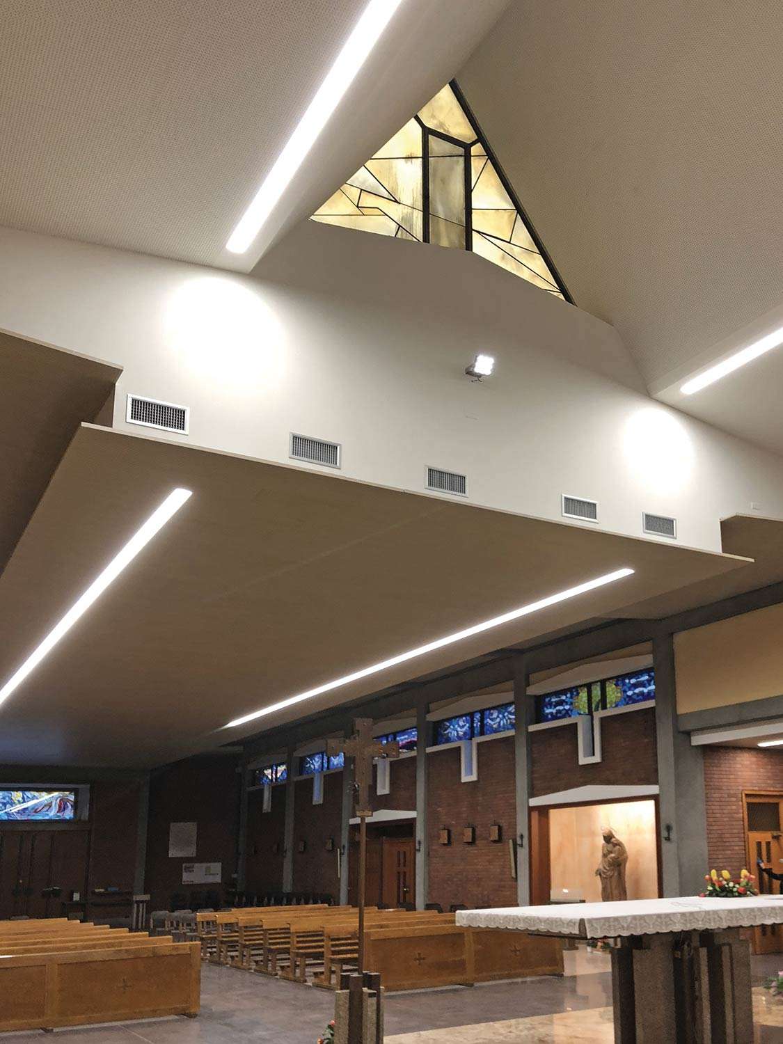 Chiesa Parrocchiale di San Fiorano Villasanta (MB) - Correzione acustica Coverd - BioEdilizia - Isolare secondo natura Parrocchie - Chiese