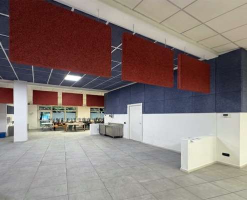 Mensa scolastica Scuola secondaria Pascoli di Curno (BG) - Isolamento acustico Mensa scolastica Scuola secondaria Pascoli di Curno (BG) - Isolamento acustico Coverd - BioEdilizia - Isolare secondo natura Isolamento acustico