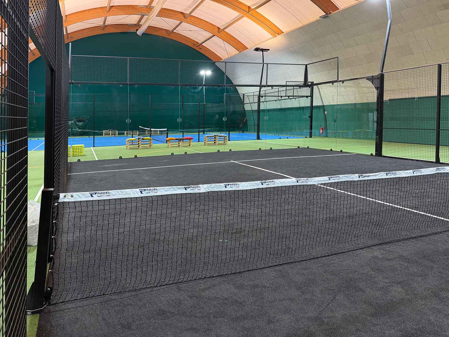 Centro sportivo Sport City Lomagna (LC) - Isolamento acustico Coverd - BioEdilizia - Isolare secondo natura Palestre - Centri sportivi