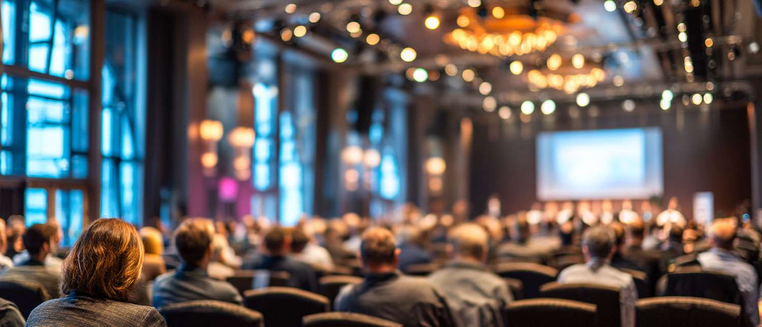 Effetto cocktail party: quando il cervello lavora troppo per ascoltare Coverd - BioEdilizia - Isolare secondo natura Isolamento acustico